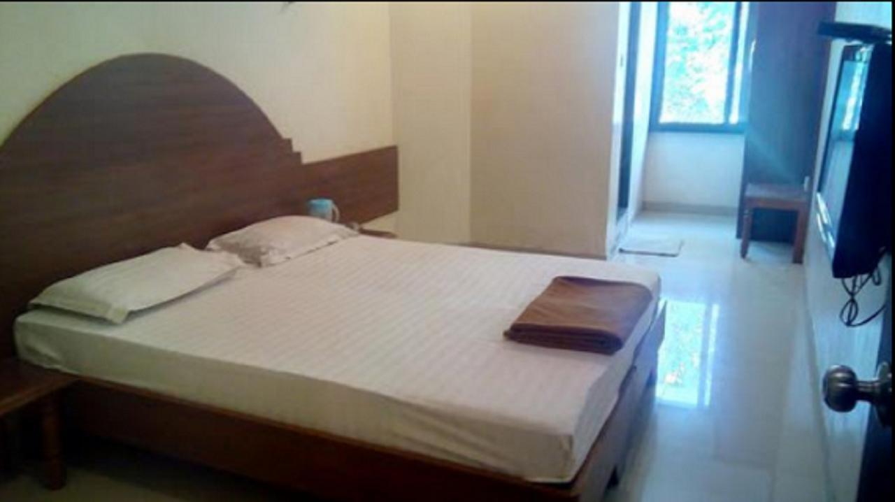 Hotel Rajdeep Pune Exterior foto