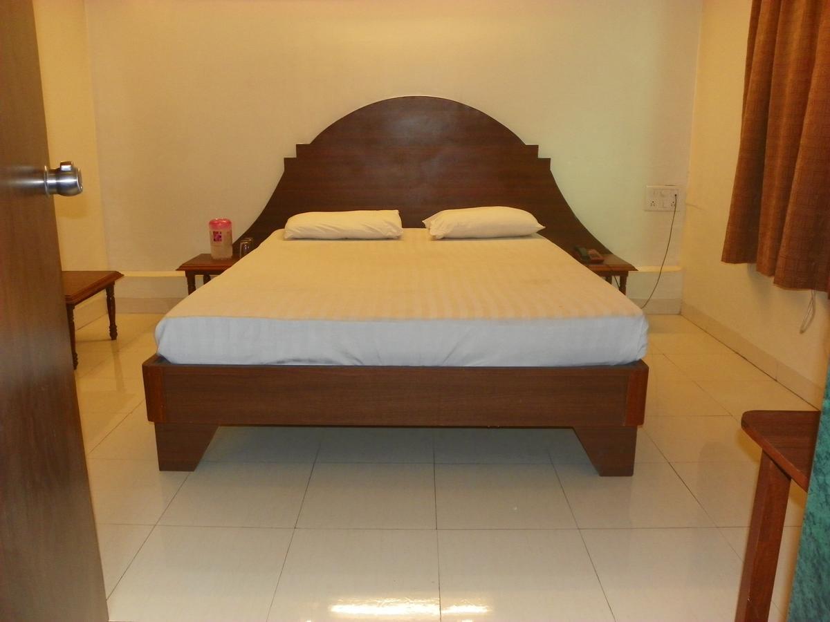 Hotel Rajdeep Pune Exterior foto