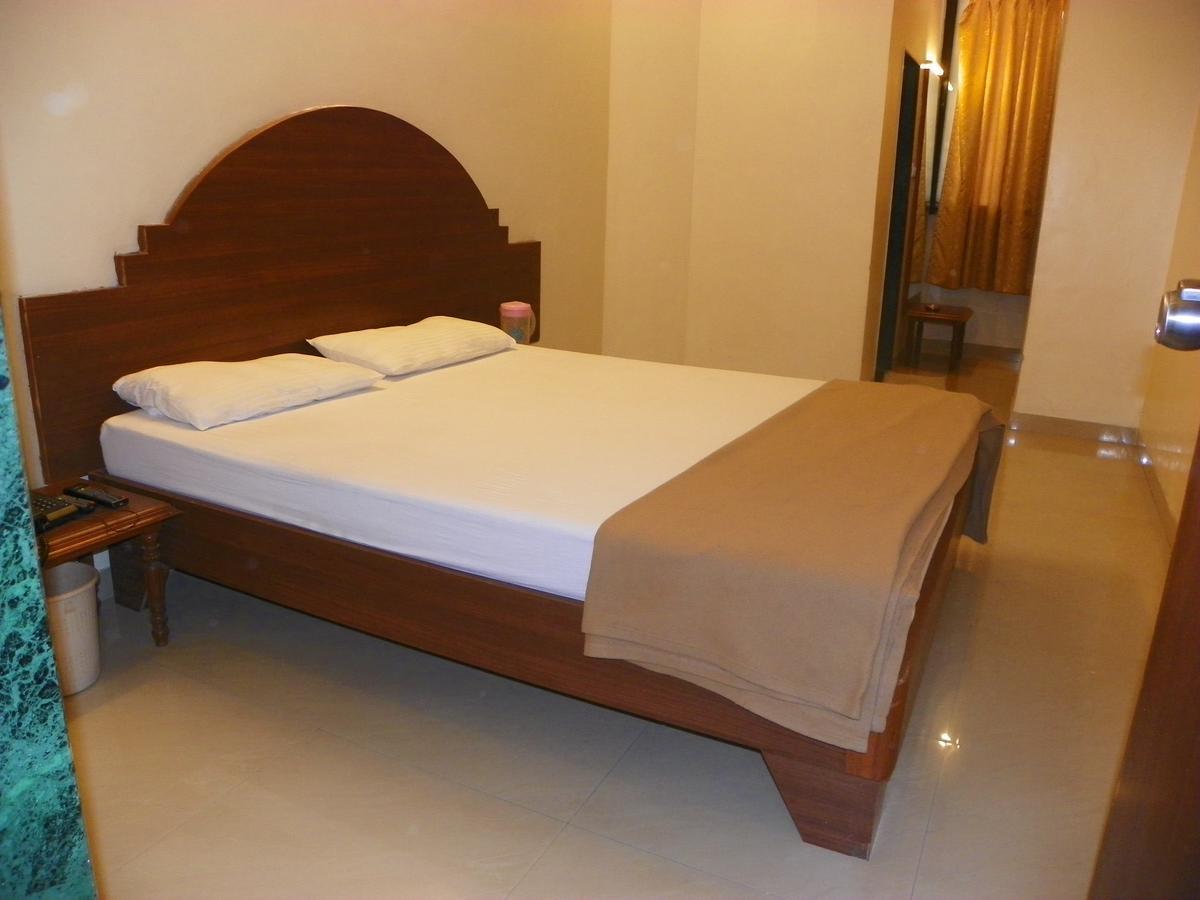 Hotel Rajdeep Pune Exterior foto
